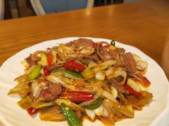 泡椒牛肉-隔壁老王·家常云南菜(花巷店)