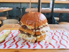 牛魔王大力堡-悠航SLOWBOAT(三里屯店)