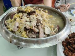 -老码头黑皮肘子锅包肉熏酱水饺(文政街店)