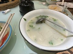 -丁里羊肉小镇(天鹅湖总店)