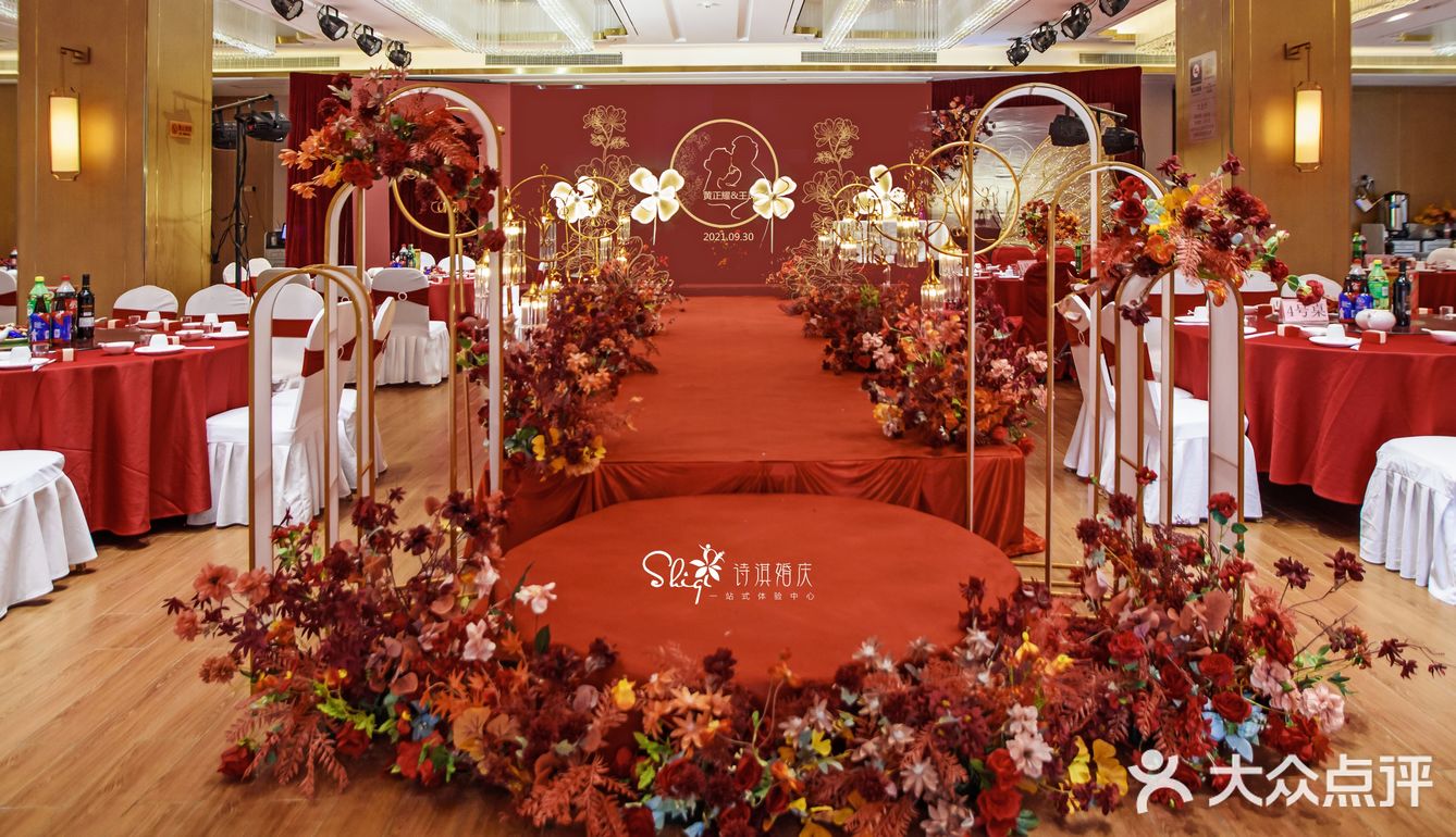 南宁婚礼,红色婚礼布置是心动的开始