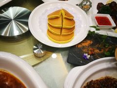 -鞍山大白鲨美食酒店