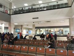 -复旦大学附属华东医院(闵行门诊部)