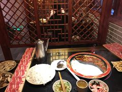 -在蜀里·一米肥牛老火锅(黄埔店)