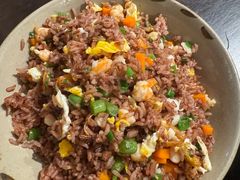 -Cuc Gach Quan Restaurant
