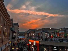 -王府井奥莱临潼小镇(临潼店)