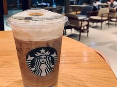 大溪地绵云冷萃-星巴克(广州淘金路店)