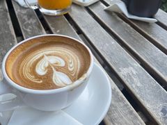 -Cafe Villa