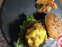 -HIGH FIVE哈福手工汉堡(桂林路店)