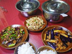 -苗湘食府(十年店)