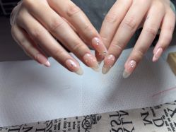 -星辰·新中式美甲美睫工作室