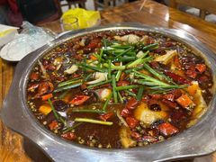 -乡土特色.冷锅鱼.牦牛肉汤锅