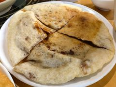 -大众跷脚牛肉馆·非遗传承单位(峨眉山店)