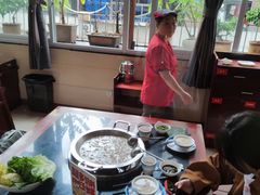 -老来福·非遗酸汤兔(凯旋路店)