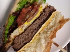 芝士汉堡-HIGH FIVE哈福手工汉堡(桂林路店)