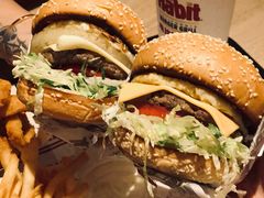 -The Habit Burger Grill 哈比特汉堡(复兴soho店)