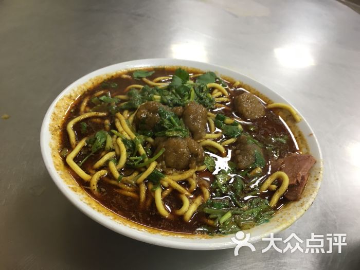 白老三牛肉丸子面图片 - 第3张