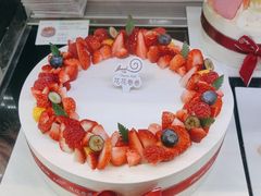 -花花卷卷·鲜食蛋糕(静安久光百货店)