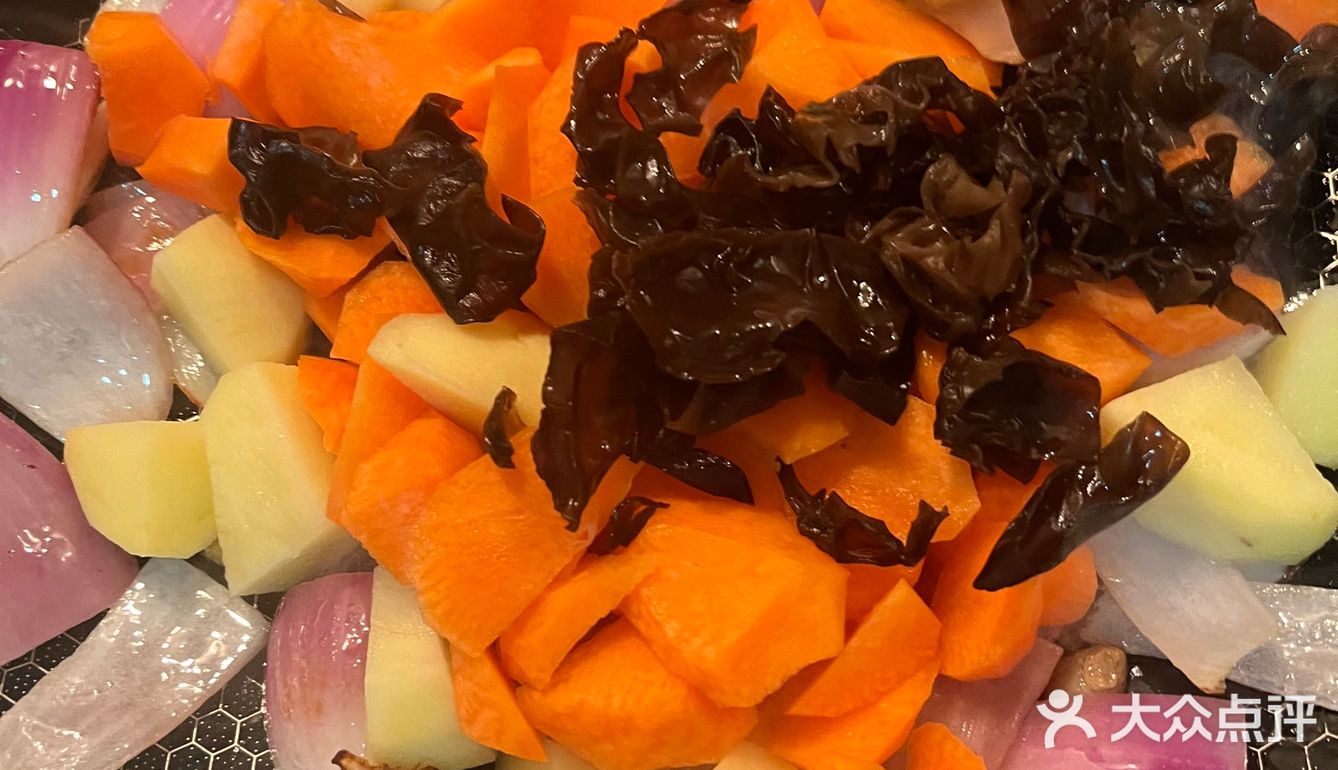 鸡腿奶味咖喱拌面