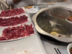 -鸿喜牛·潮汕鲜牛肉火锅(海浪湾店)