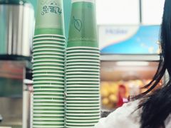 餐具摆设-九里香奶茶果汁(碧湖店)