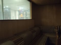 -裕龙汤泉