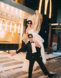 -雪中彩影婚纱摄影·微光艺术中心