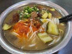 -炳记牛味粉店(四坊路店)