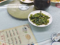 -范饭椰林川湘味海鲜·椰子鸡(三亚湾椰梦长廊店)