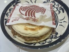 -秦香陕西食府(华贸天地店)