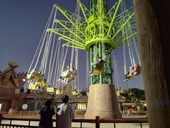 -七彩云南欢乐世界