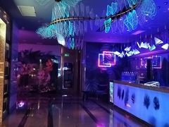 -好乐迪(张扬路八佰伴店)