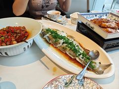 -千百味红餐厅·非遗江西菜(绿地双子塔总店)