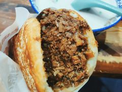 牛肉烧饼（多肉）-穆得·老周家牛肉烧饼(普利街店)