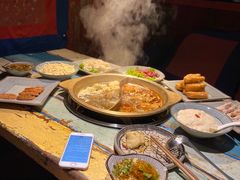 -房子红了鱼豆花重庆老火锅(广厦学院店)