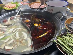 -乖嬢嬢重庆老火锅(南联店)