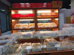 面包甜点陈列柜-百年义利(古城北路店)