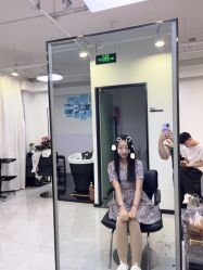 -V7 HAIR SALON