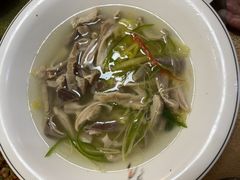 -正宗鸡饭粤香酒家(朱村店)