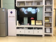 -美酷口腔牙齿矫正(江桥万达店)