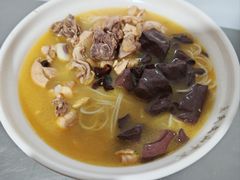 -文山荷鲜居(翠湖店)