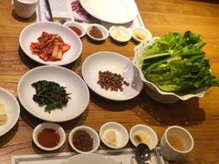 -紫霞门韩国料理烤肉(深南东路店)