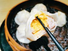 咸蛋黄小笼包-样样体面(宝安支路店)