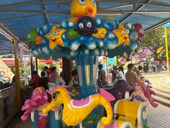 -顺德大良半月城游乐场