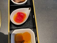 -铭牛烧肉·和牛海鲜自助(高新月牙湖店)