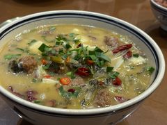 -蓝田九大碗民俗食府(蓝田店)