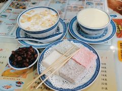 -广信牛奶甜品世家(台东店)
