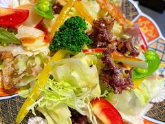 -铭牛烧肉·和牛海鲜自助(高新月牙湖店)