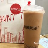 在西湖那里看见阿姨奶茶，一搜点评爸爸默认给我显示的上