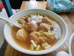 -小梁哥云吞面(黄贝岭店)